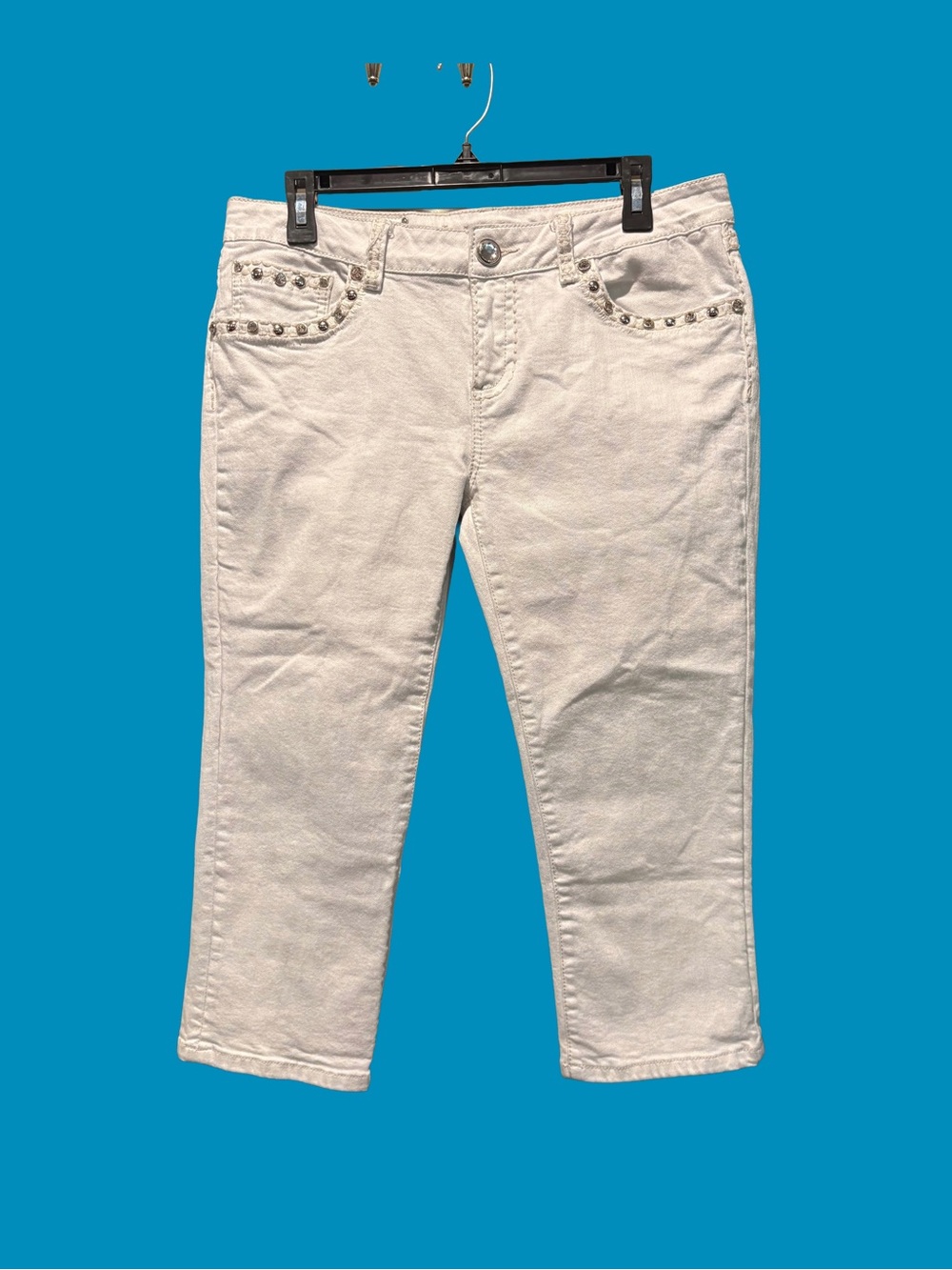 Y2K L.A. idol White Studded Cropped Mid-Rise Women’s Capri Jeans